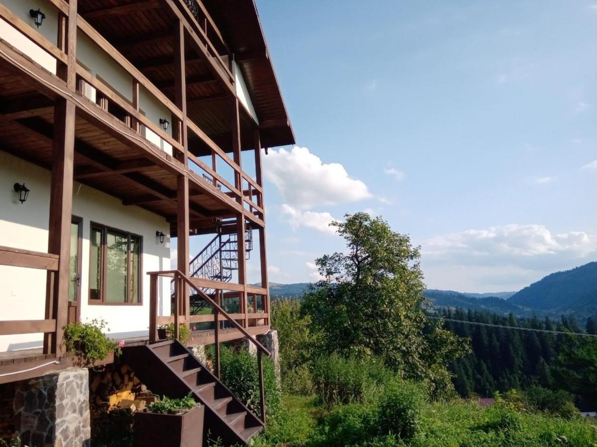 Agora Hotel